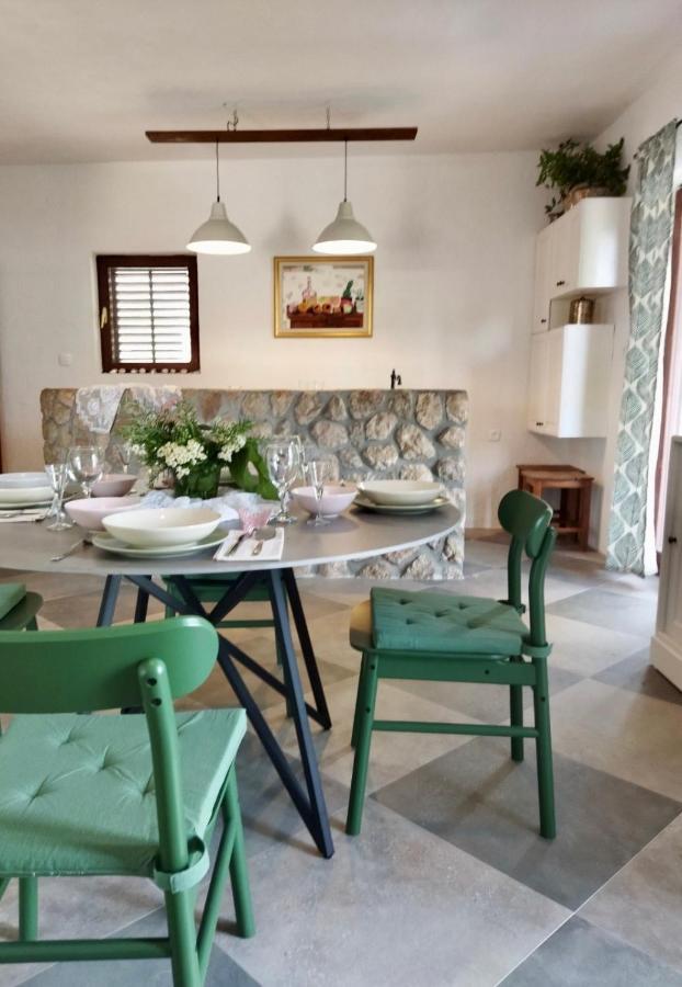 Holiday Home Bukovac Климно Екстериор снимка