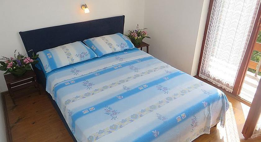 Holiday Home Bukovac Климно Екстериор снимка